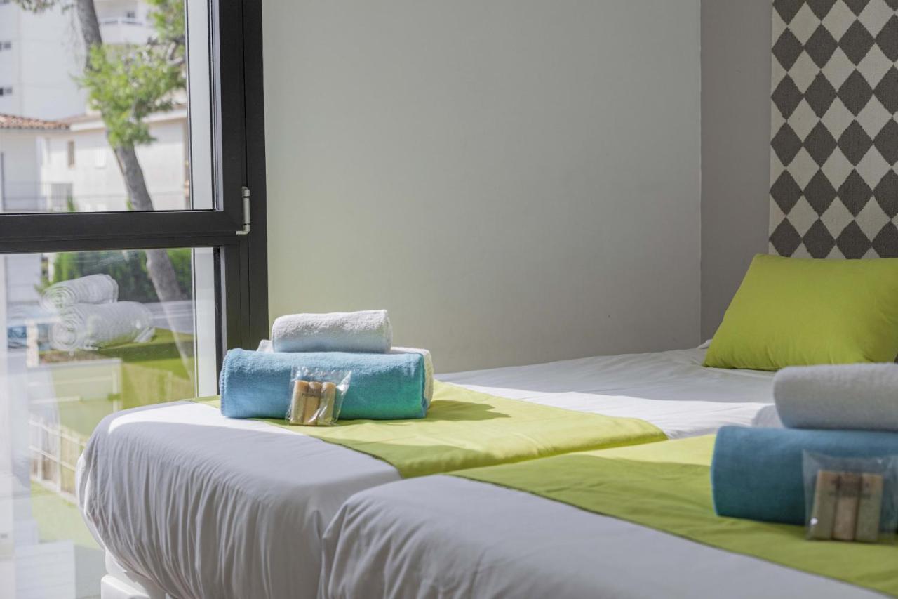 Villa Alicemar Beach Port de Alcudia  ภายนอก รูปภาพ