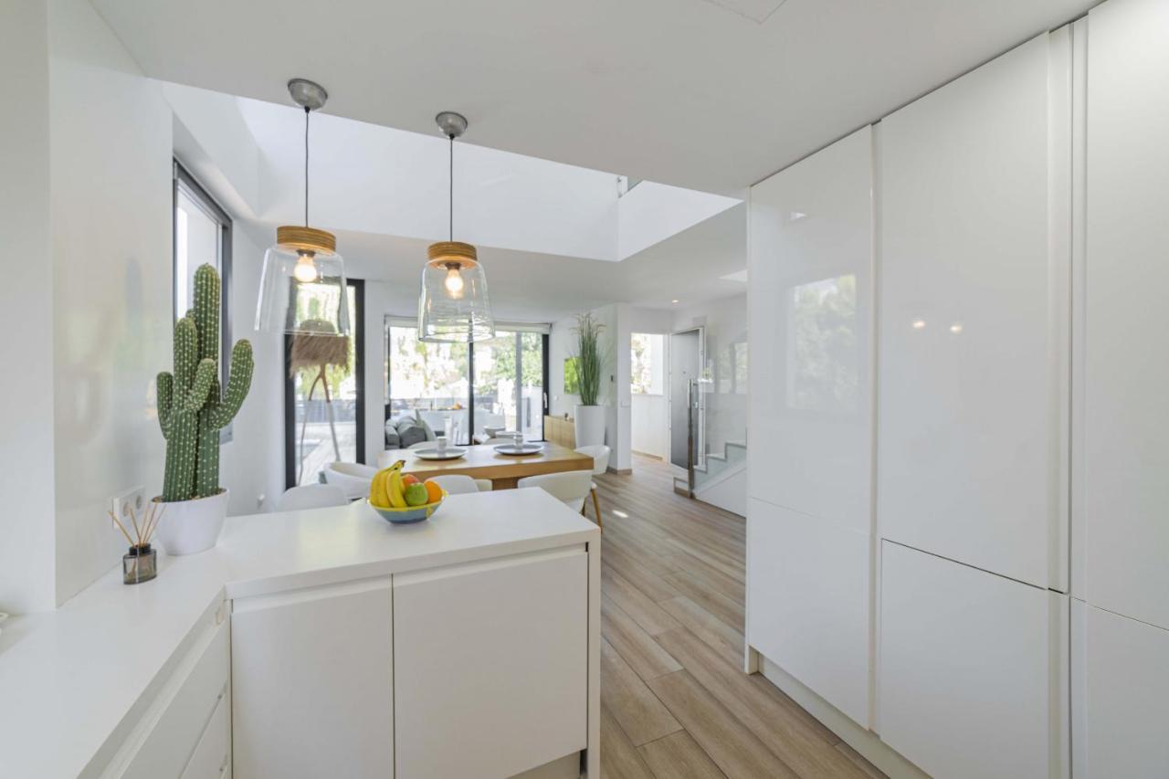 Villa Alicemar Beach Port de Alcudia  ภายนอก รูปภาพ