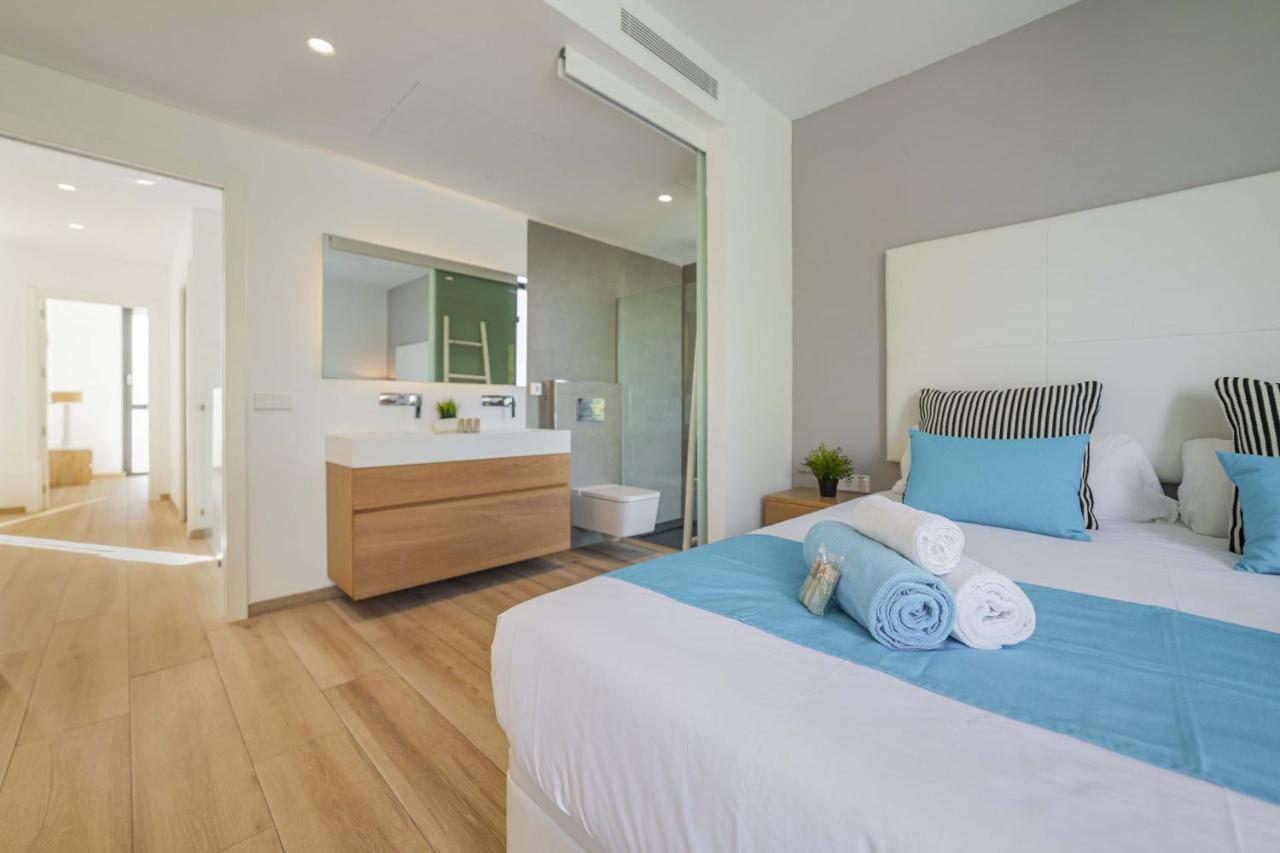 Villa Alicemar Beach Port de Alcudia  ภายนอก รูปภาพ